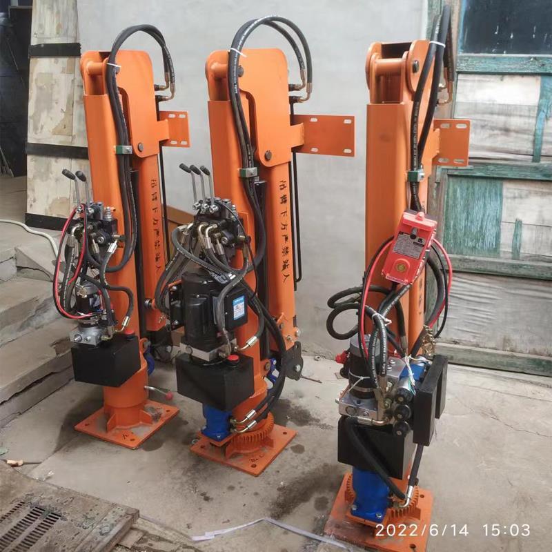 濠江区重汽蓝牌随车吊 3.2吨 国六动力强 液压驱动 农用自卸起重机